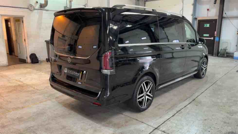 More views of Mercedes-Benz V Class