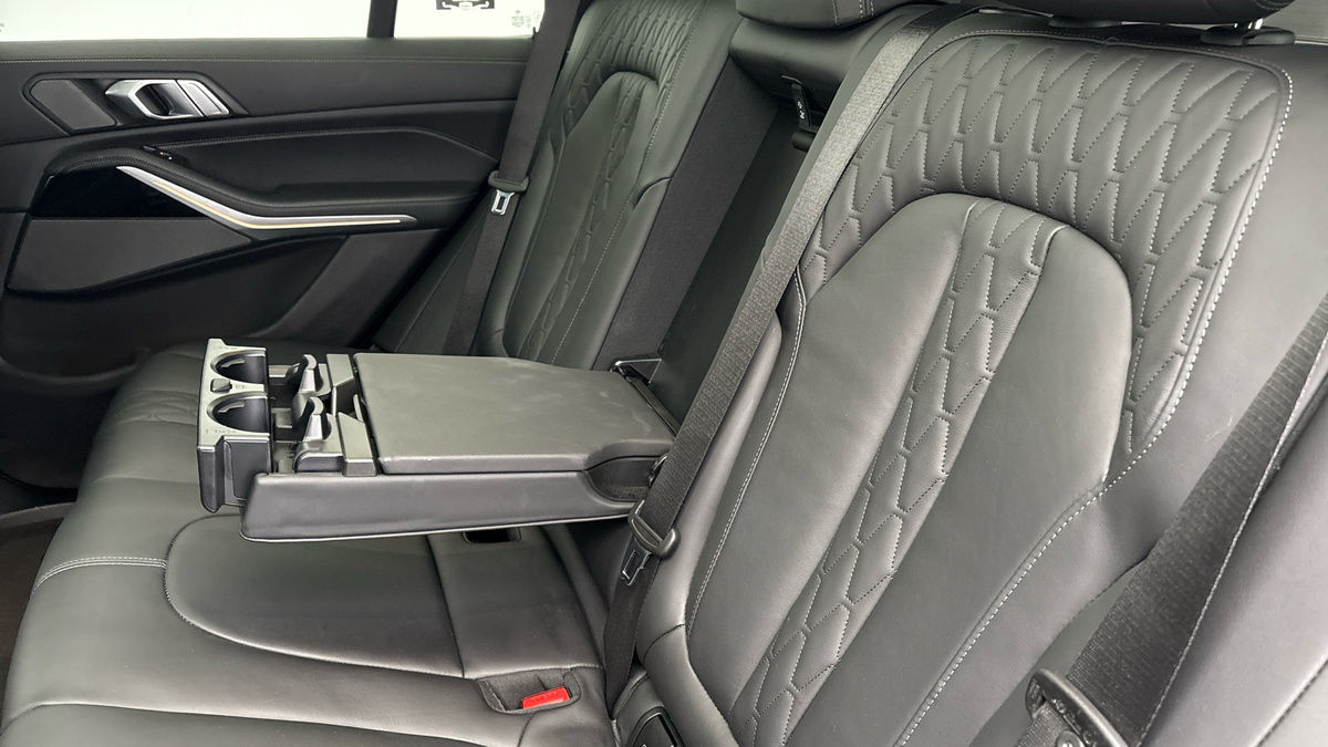 BMW X5 Image 9