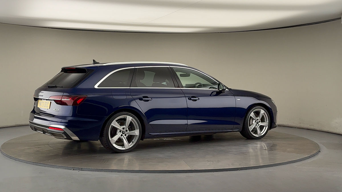 More views of Audi A4 Avant
