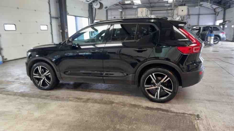 More views of Volvo XC40