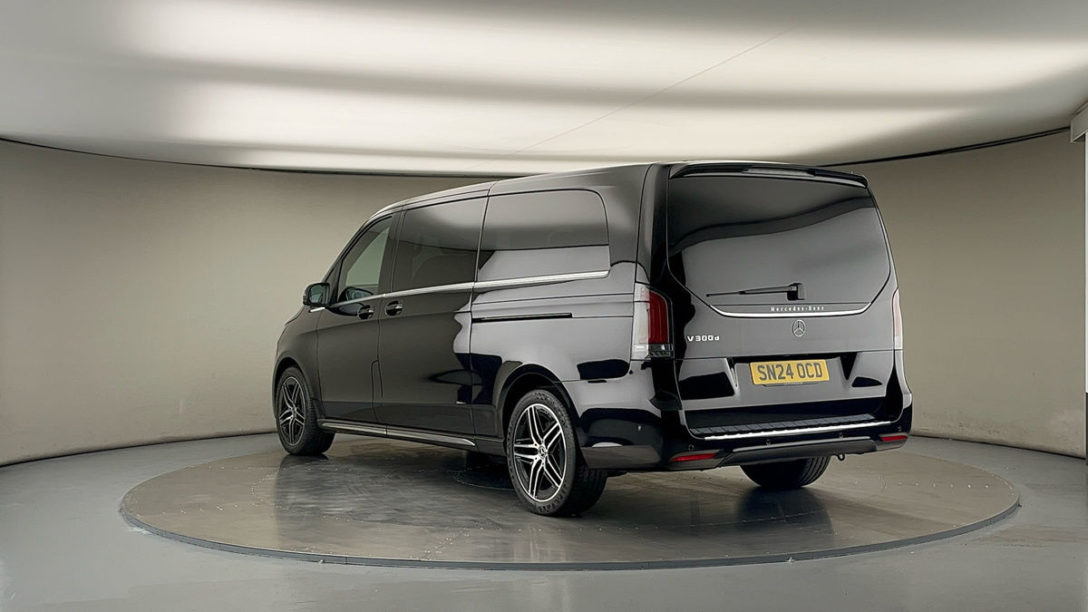 Mercedes-Benz V Class Image 2