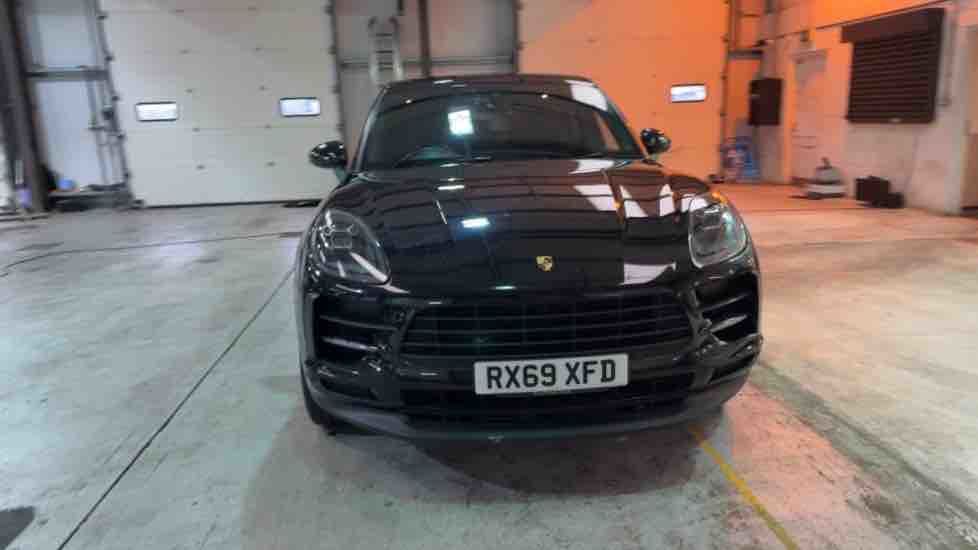 More views of Porsche Macan
