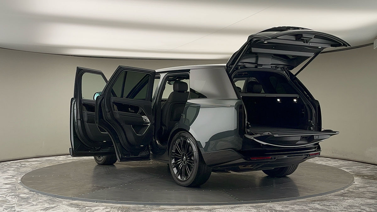 Land Rover Range Rover Image 21