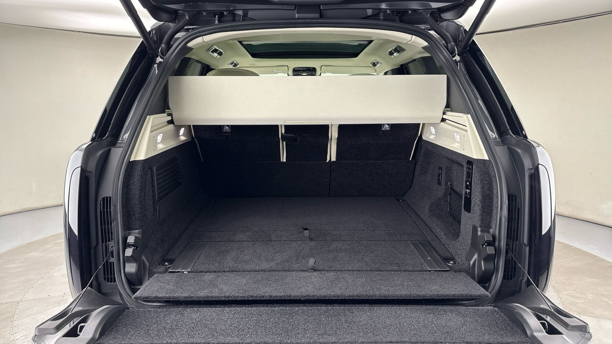 Land Rover Range Rover Image 11