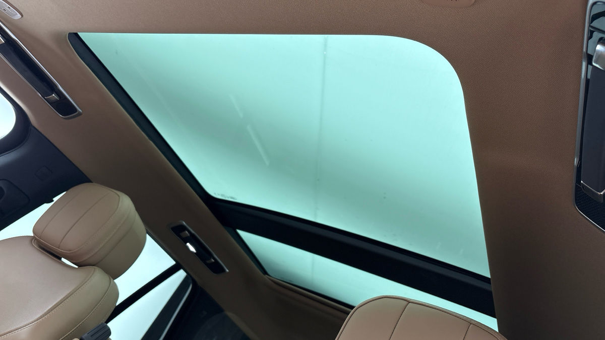 Land Rover Range Rover Image 6