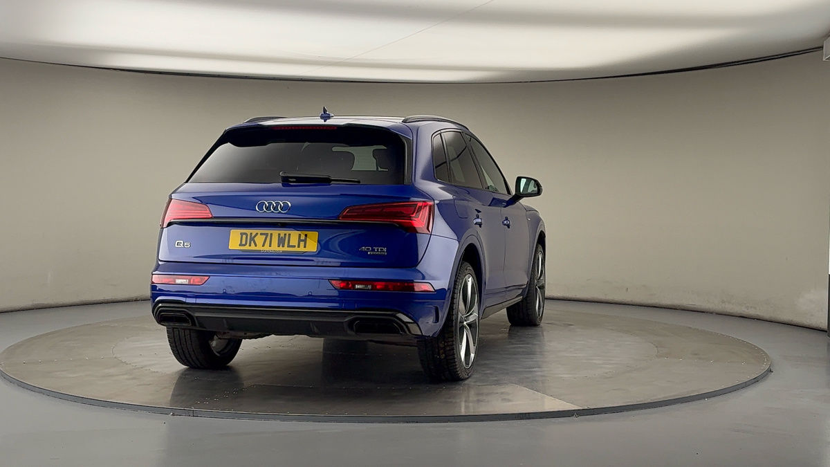 More views of Audi Q5