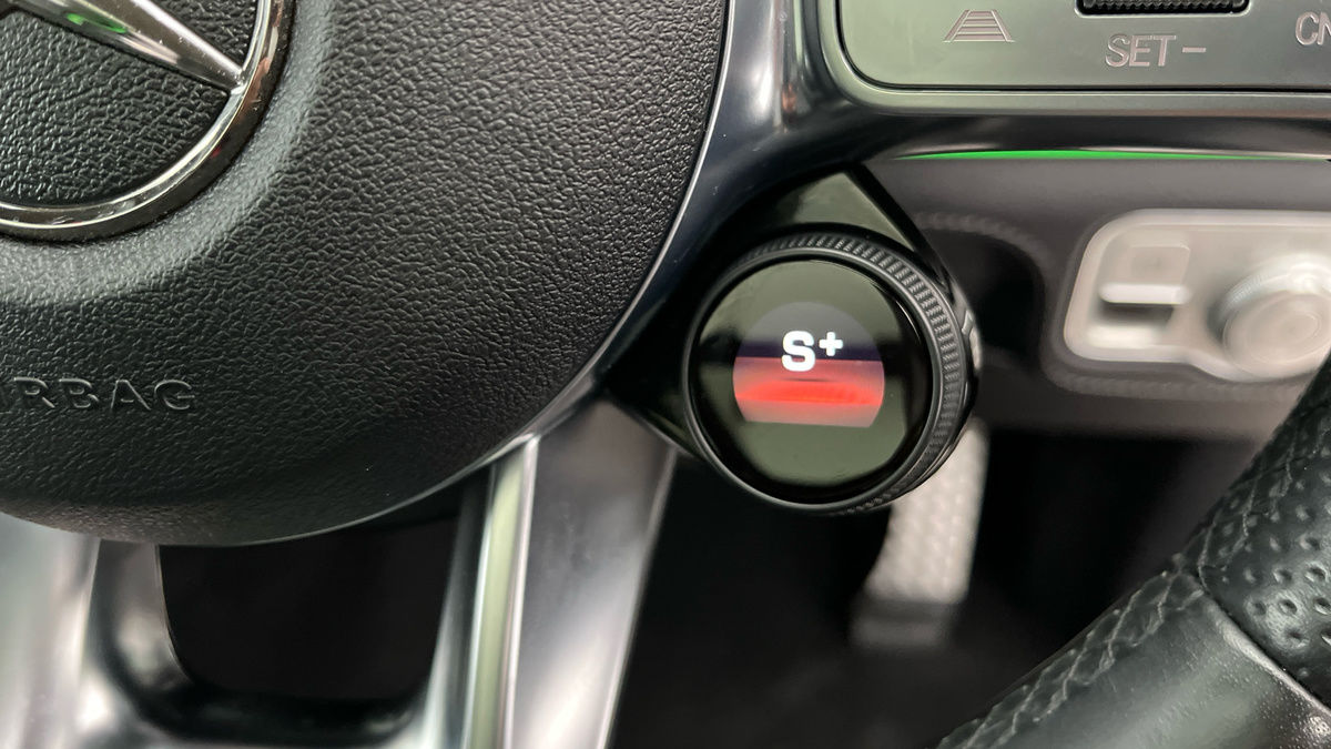 Mercedes-Benz GLE Image 27