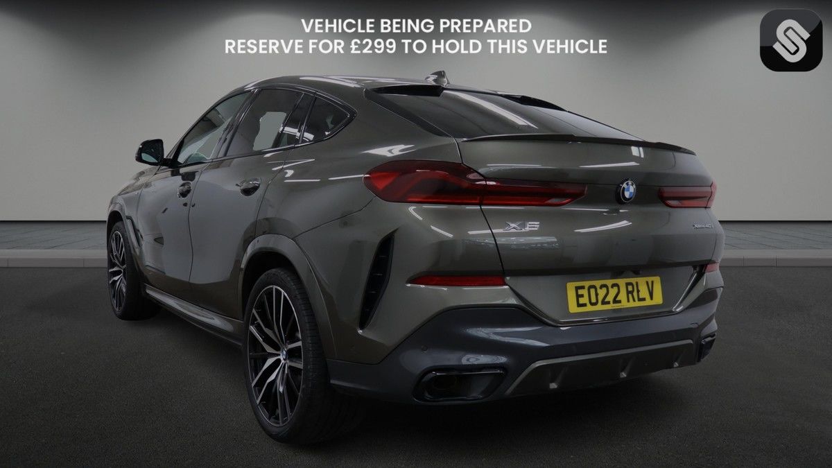 BMW X6 Image 3