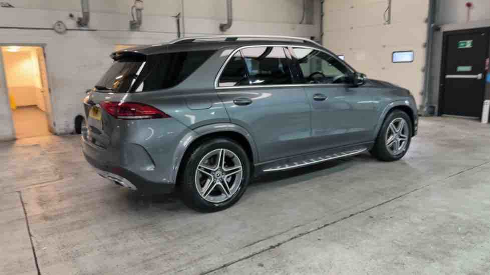 More views of Mercedes-Benz GLE