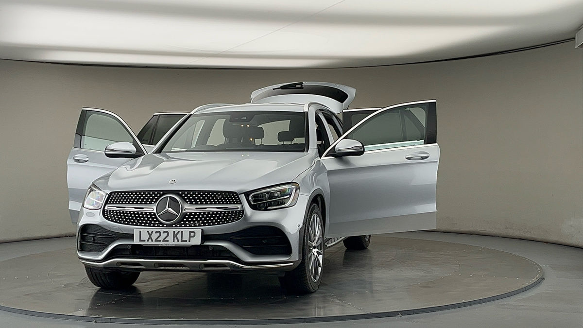 More views of Mercedes-Benz GLC
