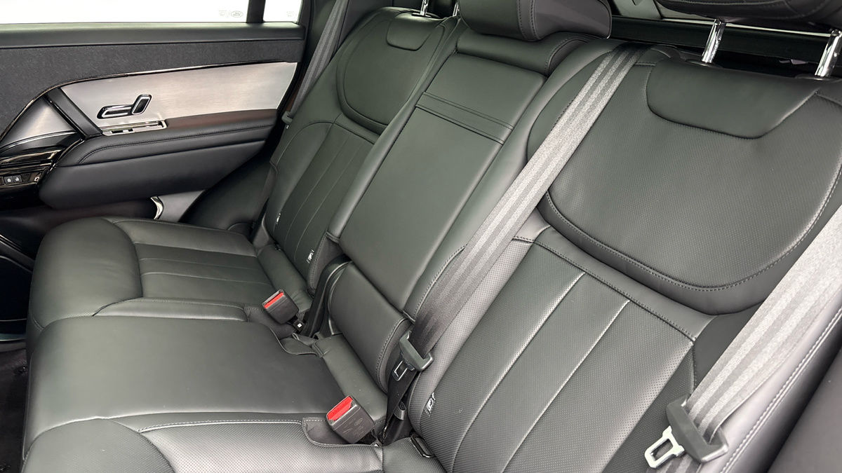 Land Rover Range Rover Sport Image 8