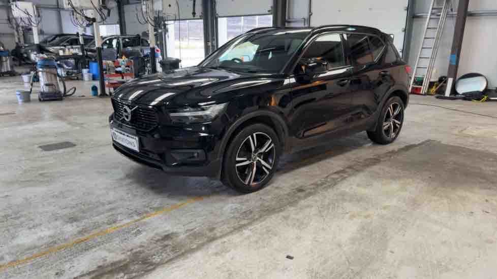 More views of Volvo XC40