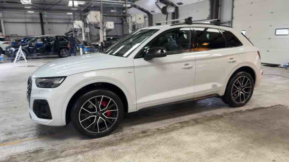 More views of Audi Q5