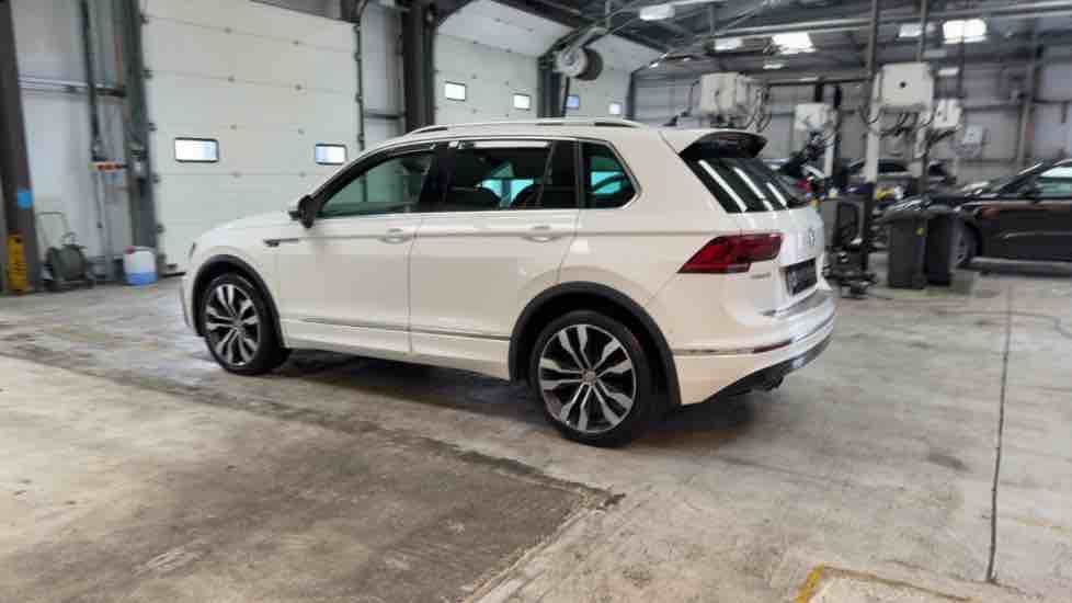 More views of Volkswagen Tiguan