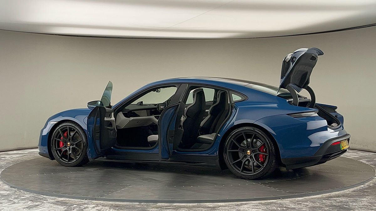 More views of Porsche Taycan