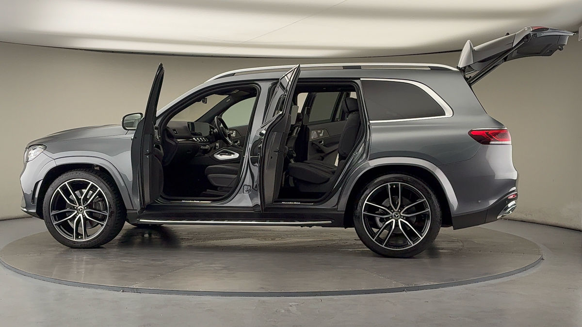 More views of Mercedes-Benz GLS