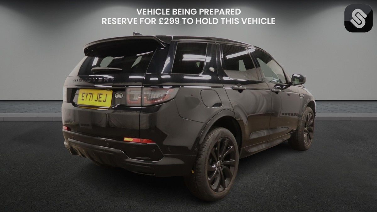 Land Rover Discovery Sport Image 4