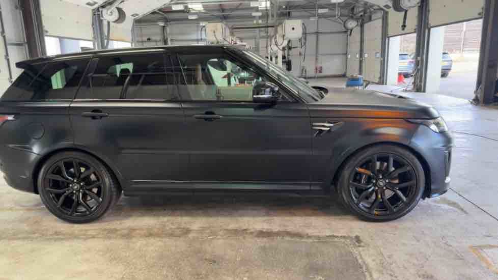 More views of Land Rover Range Rover Sport
