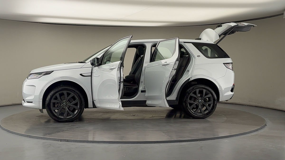 More views of Land Rover Discovery Sport