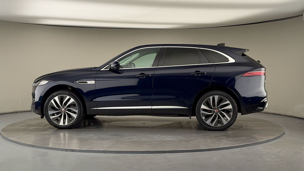 More views of Jaguar F-PACE