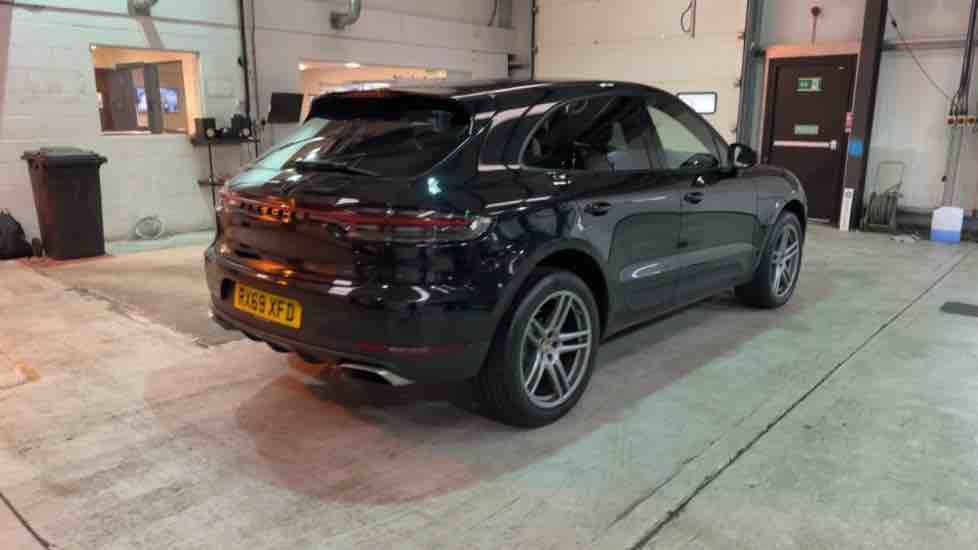 More views of Porsche Macan