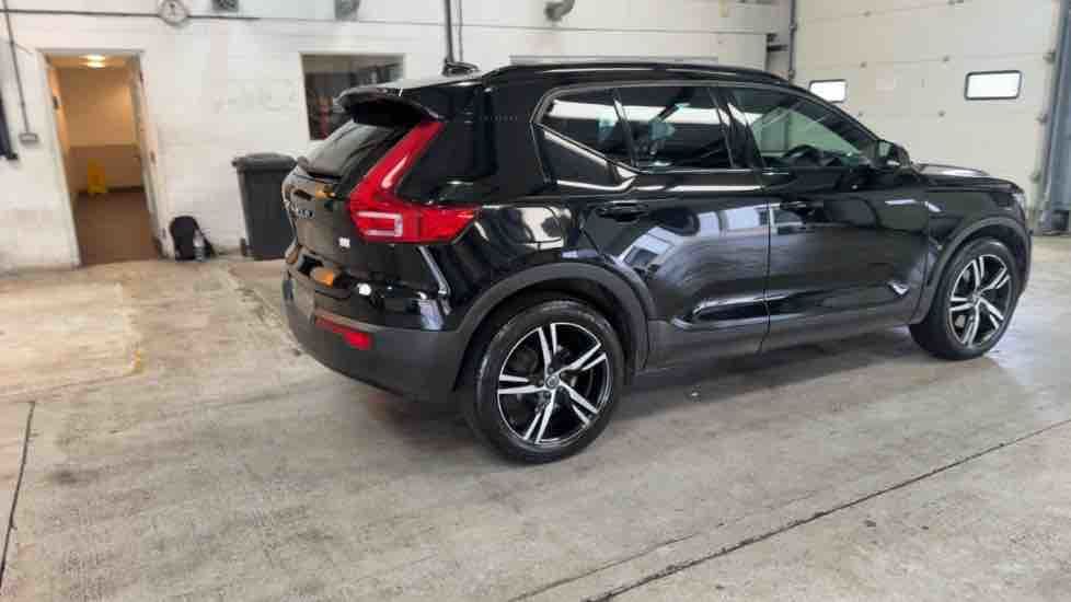 More views of Volvo XC40