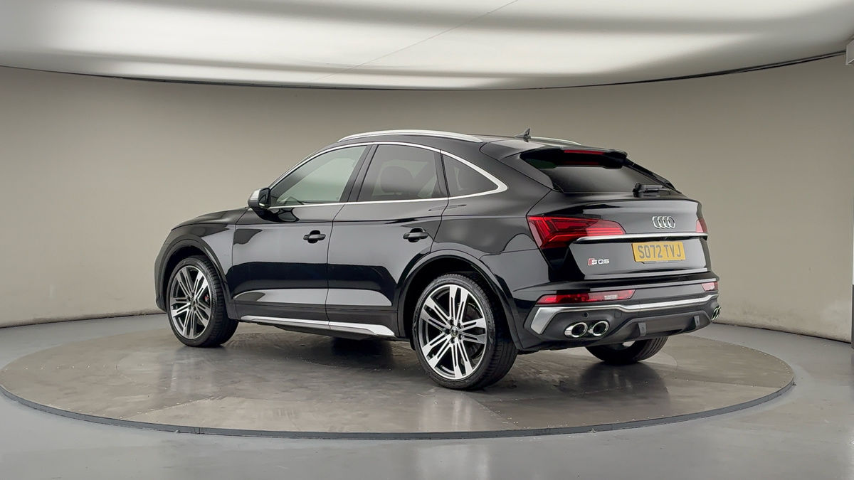 More views of Audi SQ5