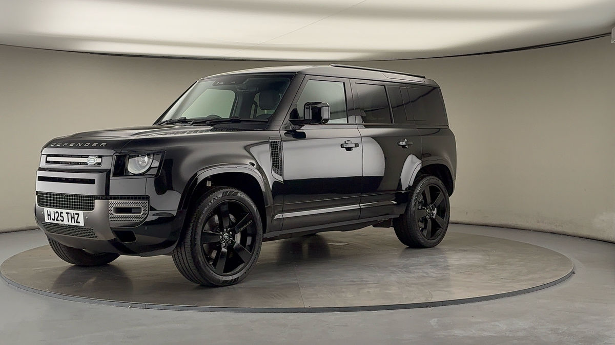 Land Rover Defender 110 Image 20