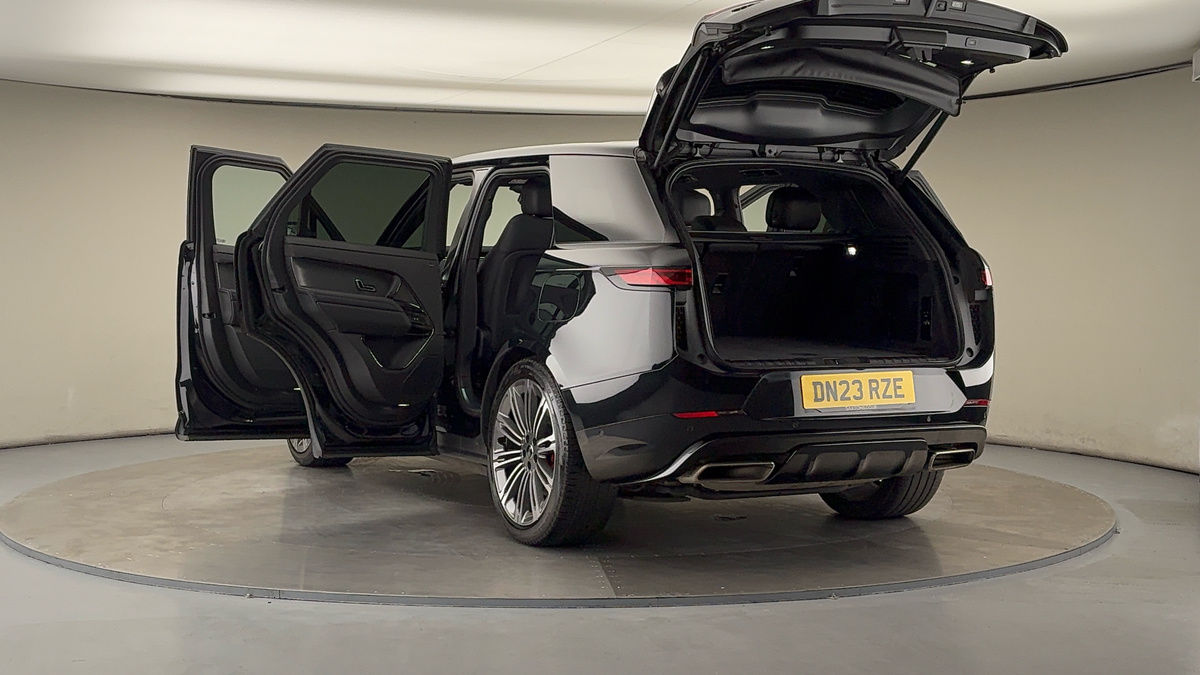 Land Rover Range Rover Sport Image 23