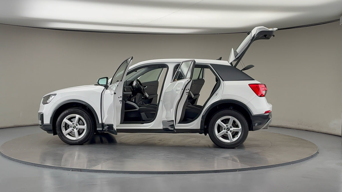 More views of Audi Q2