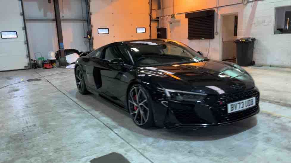 More views of Audi R8