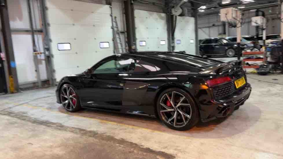 More views of Audi R8