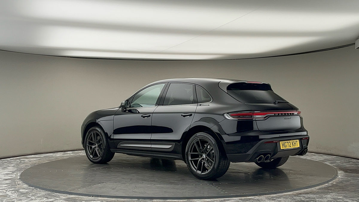 More views of Porsche Macan
