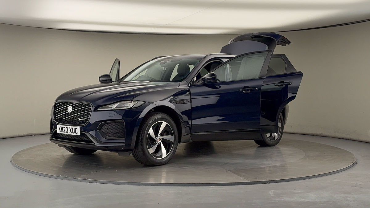 More views of Jaguar F-PACE