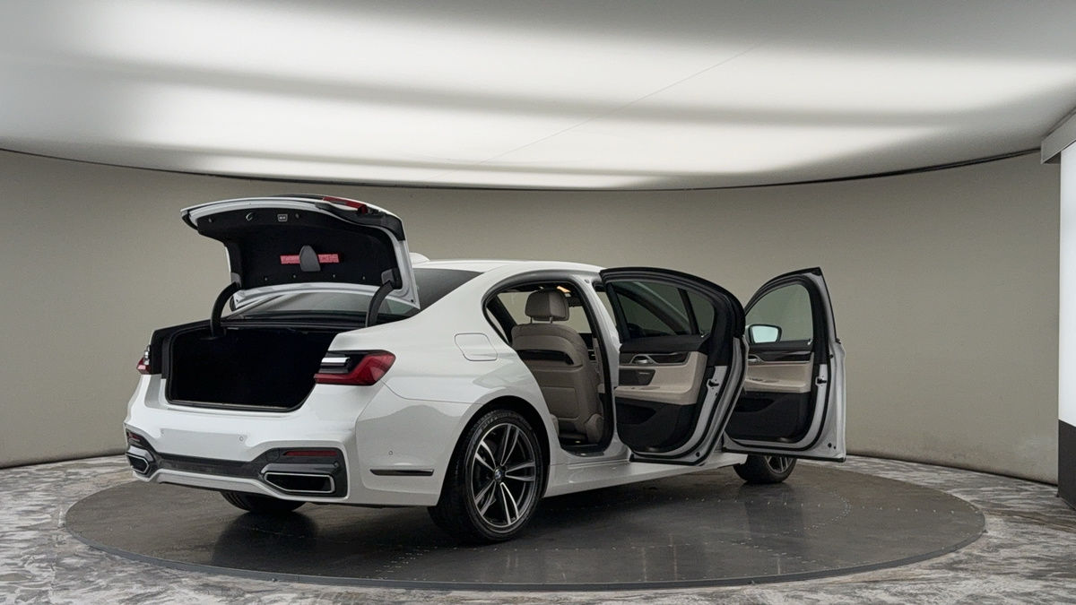 More views of BMW 7 Series