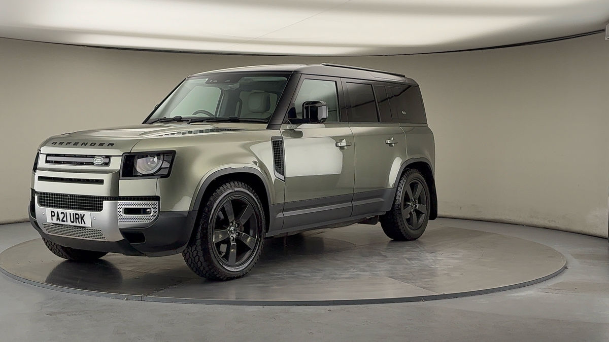 More views of Land Rover Defender 110