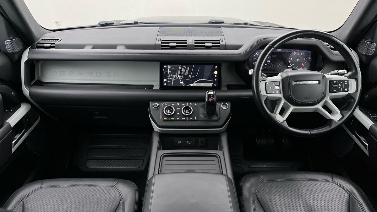 Land Rover Defender 90 Image 12