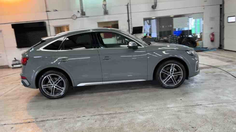 More views of Audi SQ5