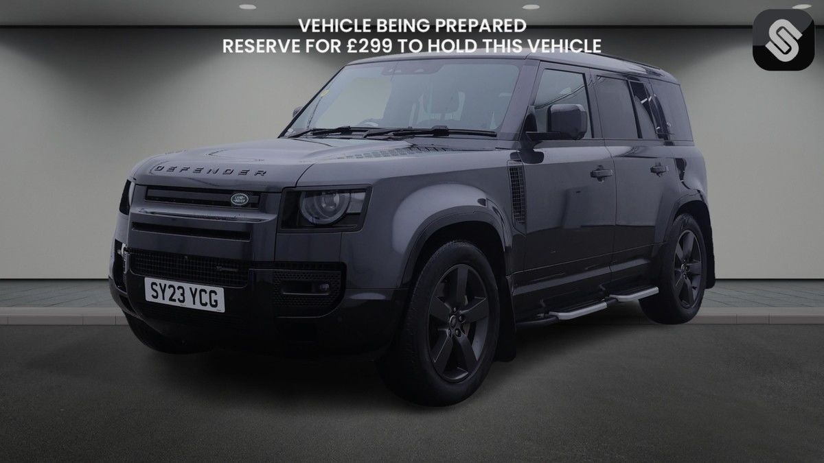 Land Rover Defender 110 Image 2