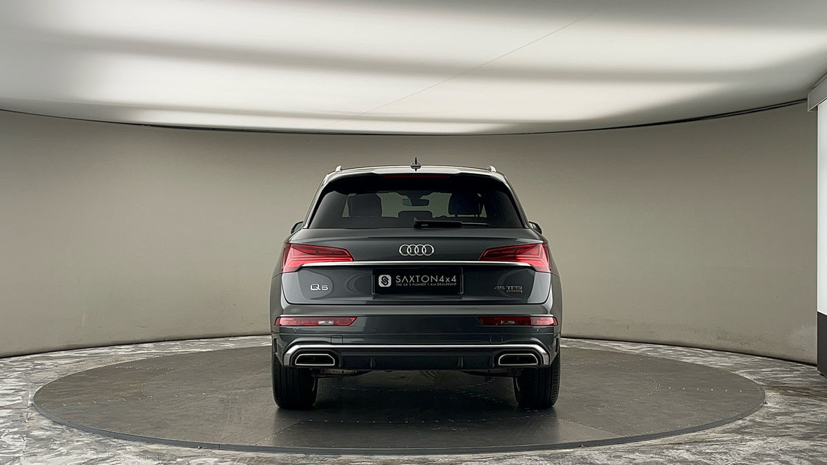Audi Q5 Image 3