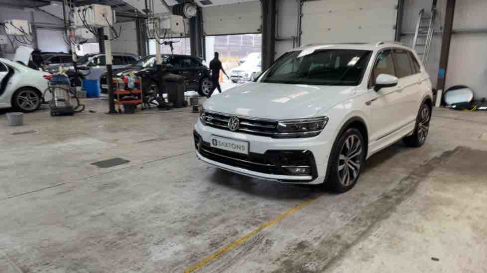 More views of Volkswagen Tiguan