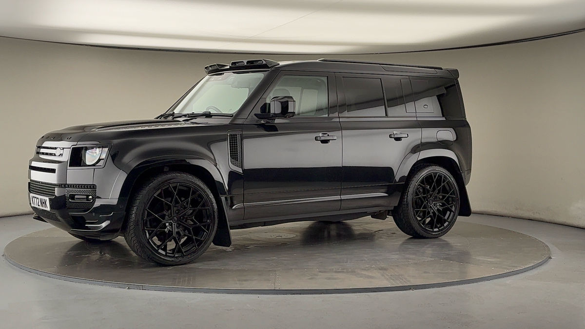 More views of Land Rover Defender 110