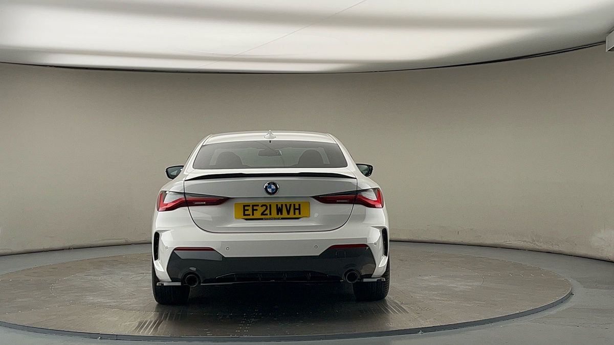 BMW 4 Series Image 4