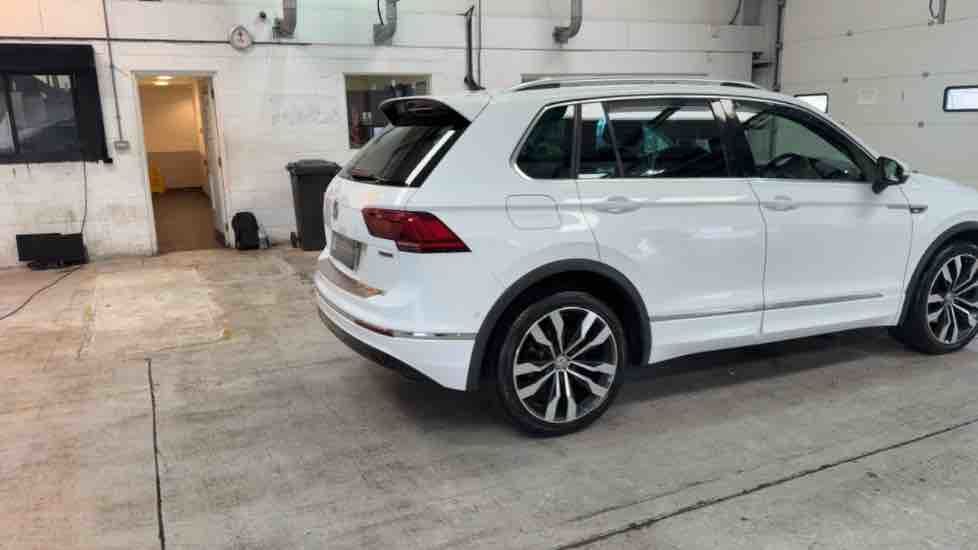More views of Volkswagen Tiguan