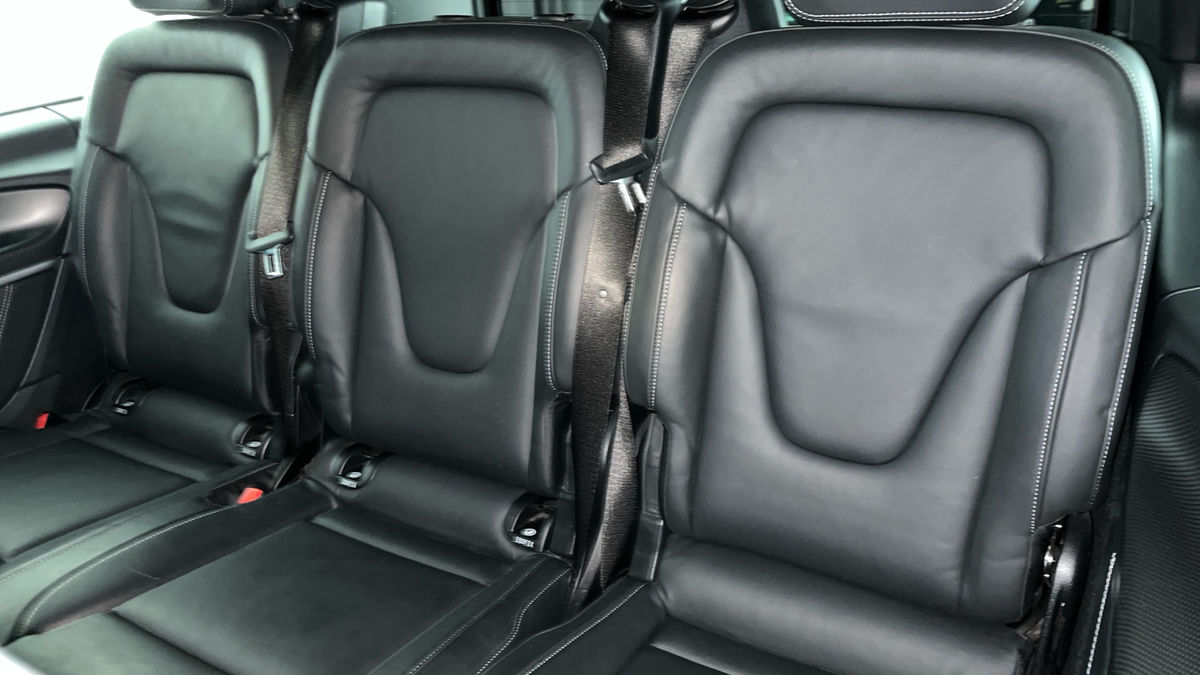 Mercedes-Benz V Class Image 9