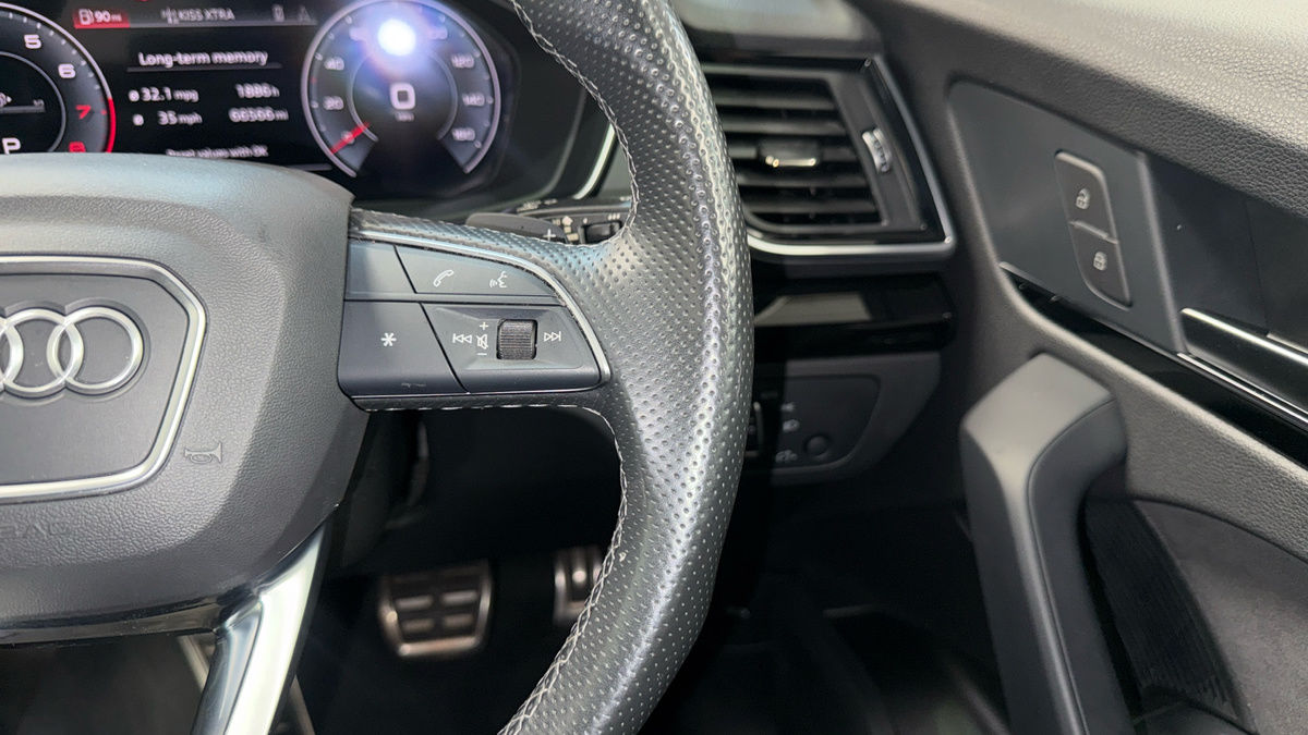 Audi Q5 Image 14