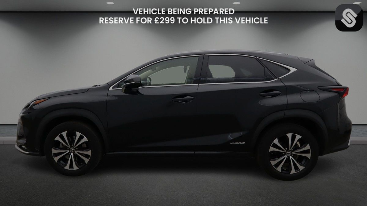 Lexus NX Image 6