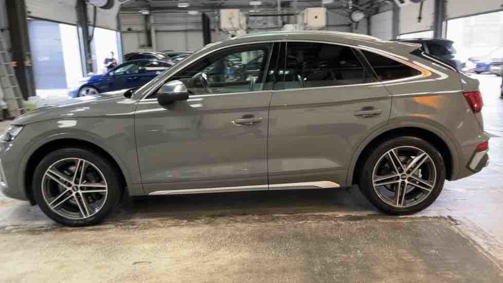 More views of Audi SQ5