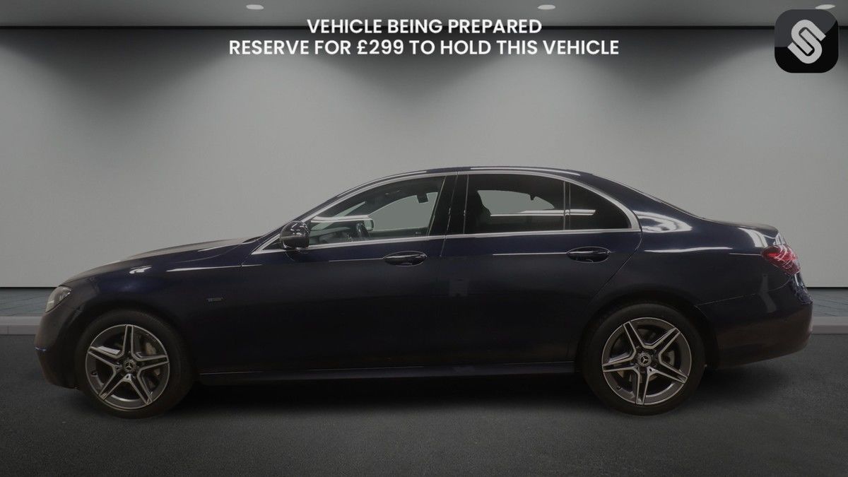 Mercedes-Benz E Class Image 6