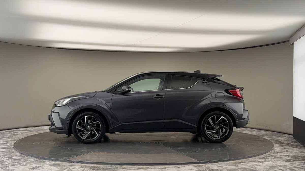 More views of Toyota C-HR